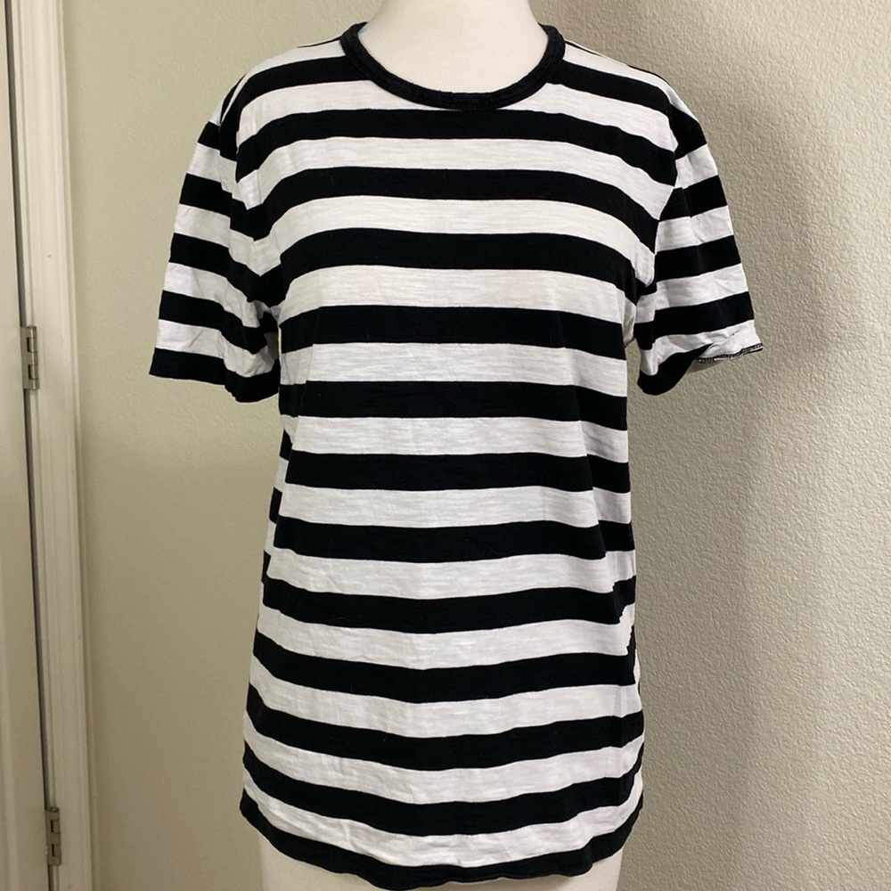 Everlane Cotton Black/White short sleeve Small